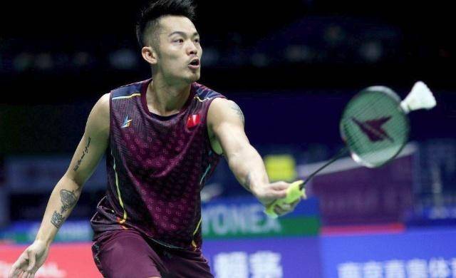 板凳球员在 板凳球员在