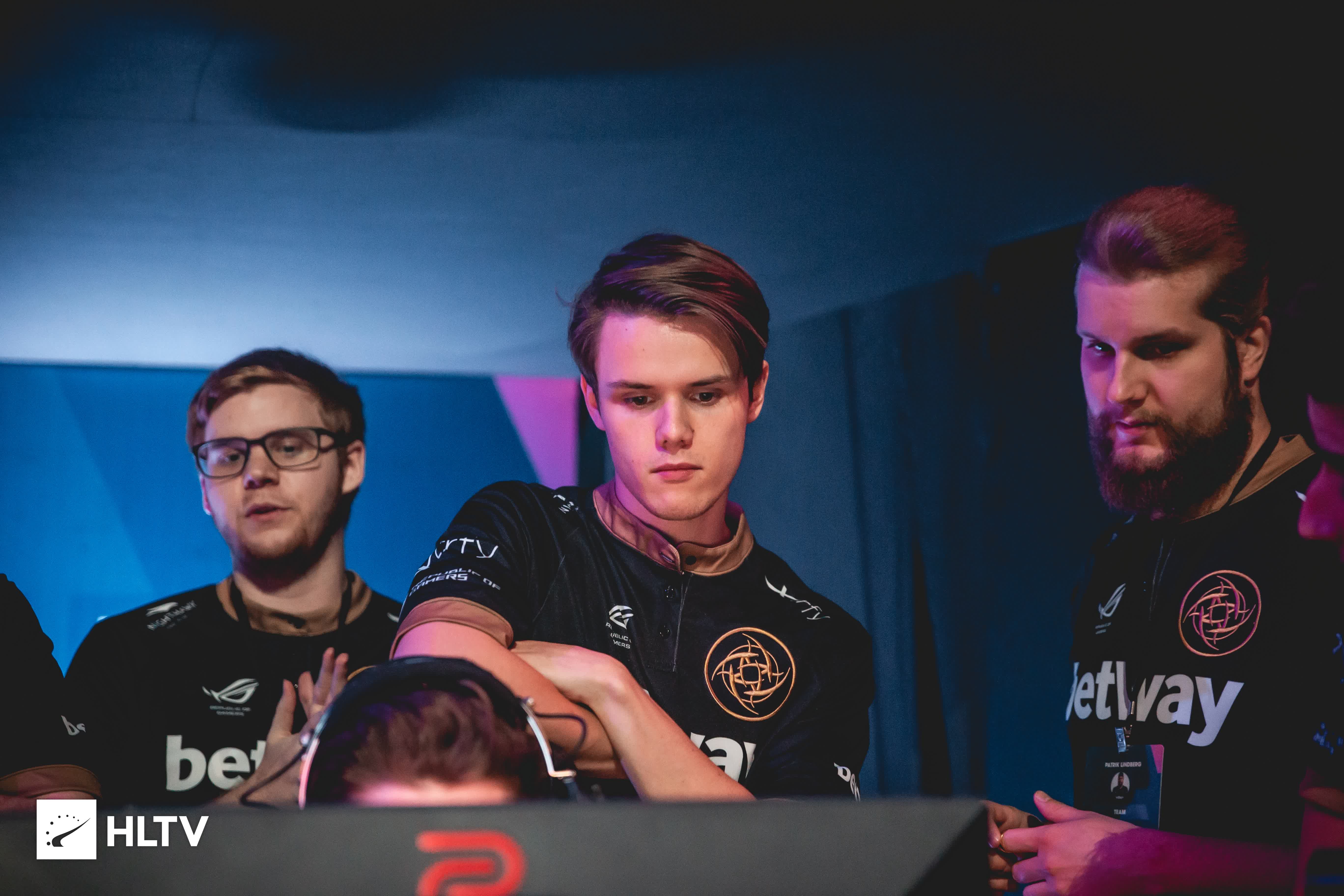 藏在规则边 藏在规则边