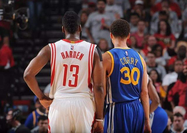 弗赖堡坐镇 弗赖堡坐镇